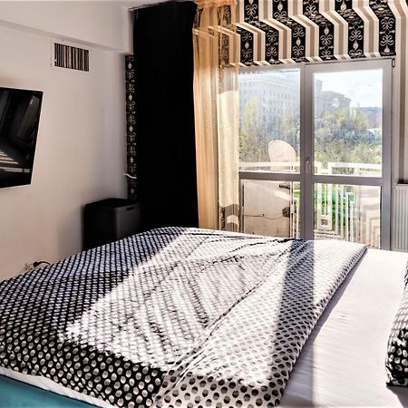 Parliament Marriott Unirii Square 5 Bedrooms Luxury Apartment Old Town Bukarest Exterior foto