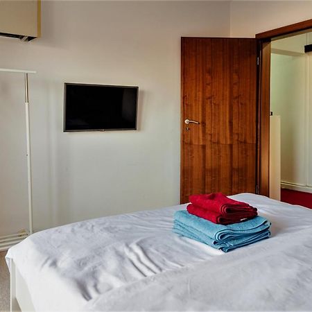 Parliament Marriott Unirii Square 5 Bedrooms Luxury Apartment Old Town Bukarest Exterior foto